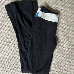 Lululemon flare leggings with multicolor waist